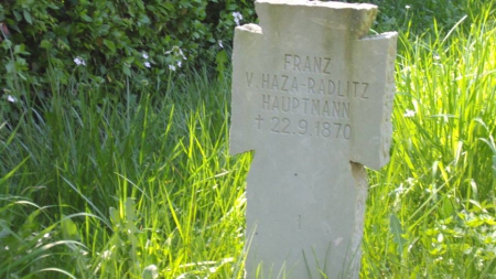 La tombe du capitaine Franz von Hada-Radlitz