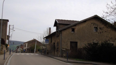 L'entrée du village