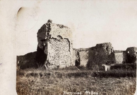 Le donjon, partie la plus ancienne du château