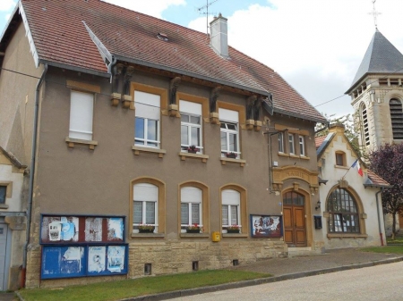 Une mairie de style "régionaliste"