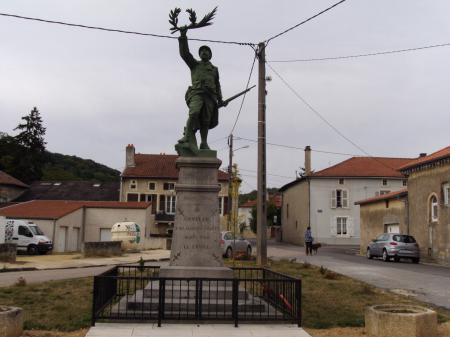 Le monument aux morts (Septembre 2012)