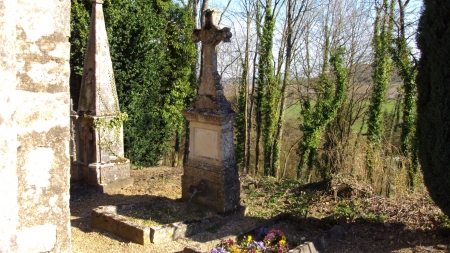 La tombe de Pierre Victor Peltier