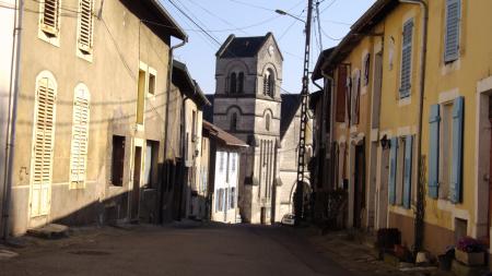 Vue sur l'église (mars 2012)