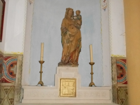 Une Vierge à l'enfant du XVe siècle