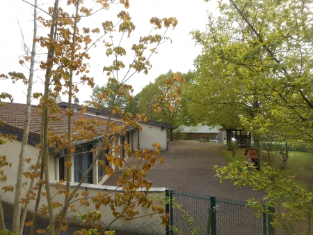 La cour de l'école maternelle