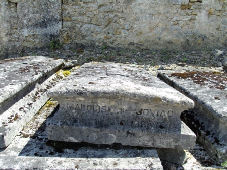 Le tombeau de la marquise de Joviac